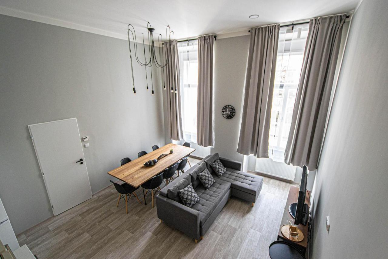 Sightseeing Apartment By Ruterra Prague Exterior photo