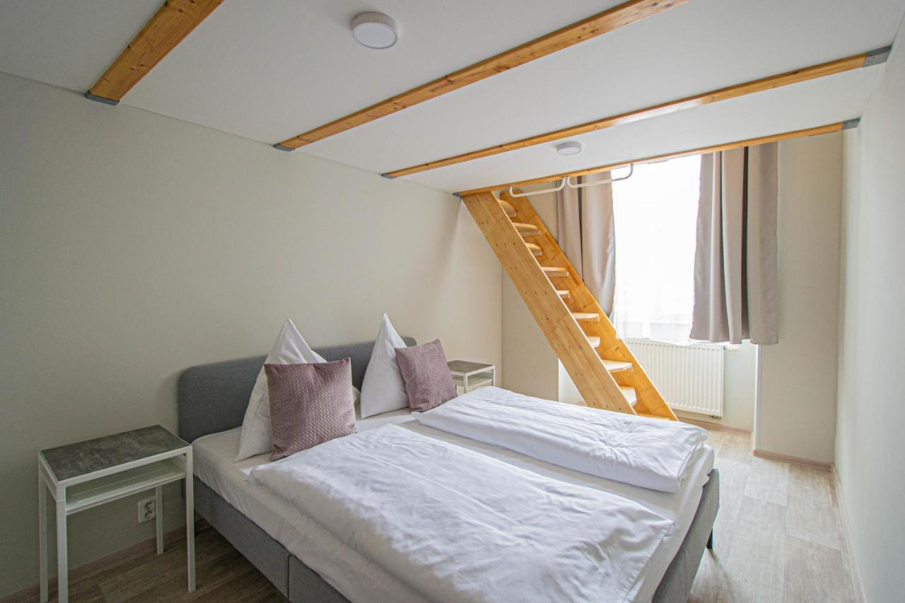Sightseeing Apartment By Ruterra Prague Exterior photo